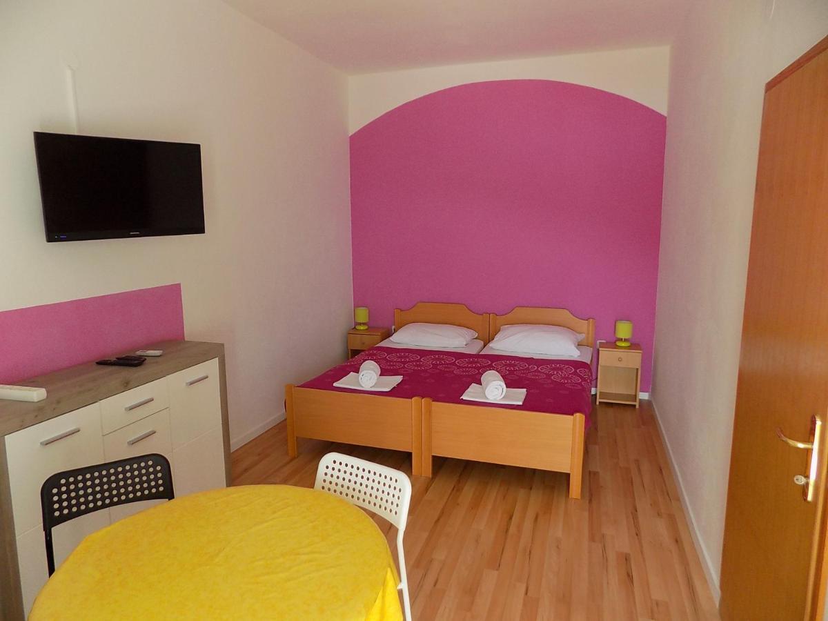Apartments Galeb Pag - Beach Pag Town Exteriér fotografie
